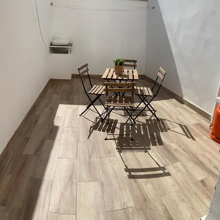 Apartment Orange