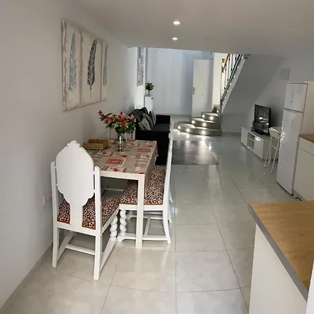 Orange Apartament Alicante