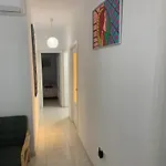 شقة Orange لقنت