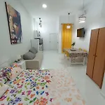 Orange شقة *